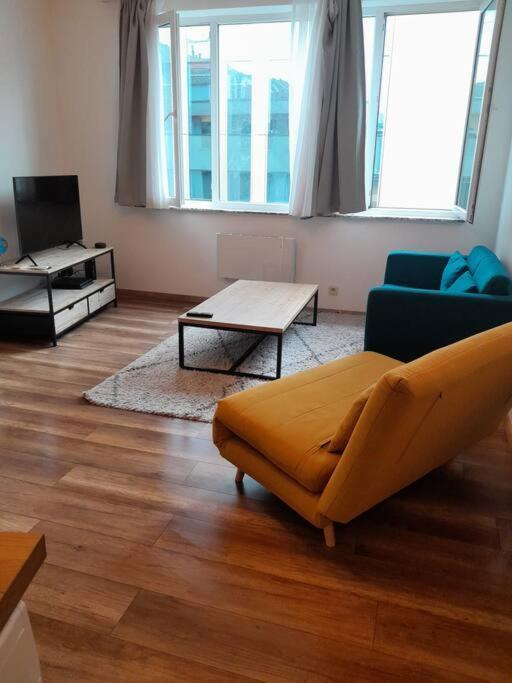 Design Studio Perfectly Located - Eu Madou - Park Apartment Brussels Exterior photo